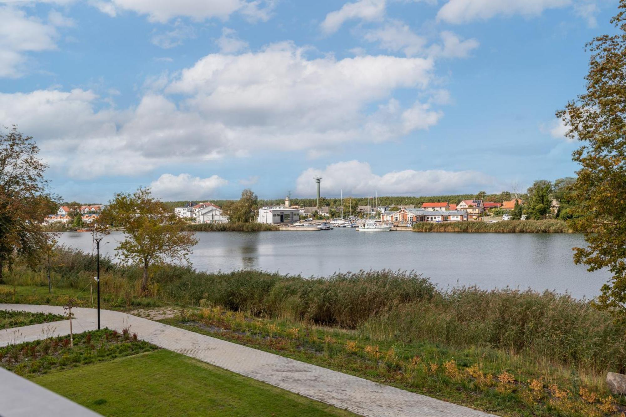 Dziwnow Luxurious Apartment No1 By The River By Renters Prestige Εξωτερικό φωτογραφία