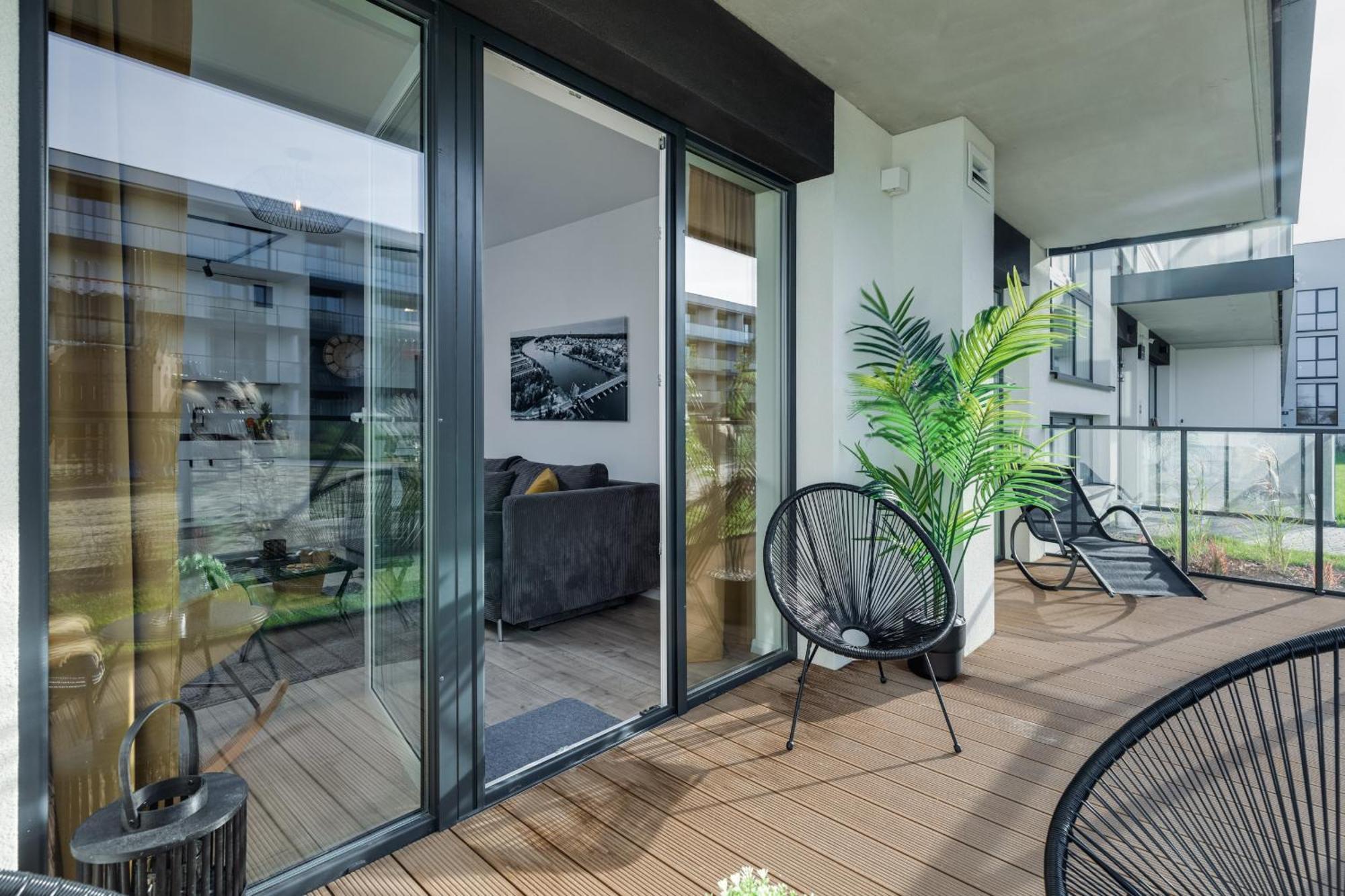 Dziwnow Luxurious Apartment No1 By The River By Renters Prestige Εξωτερικό φωτογραφία